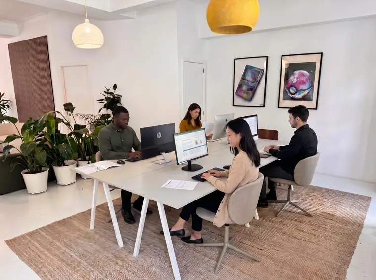 Cowork at bridgr.studio in Lisbon